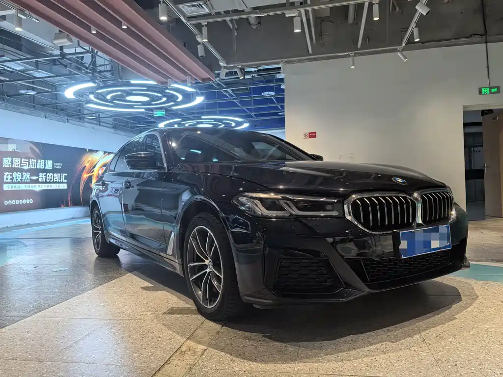 BMW 5 Series 2022