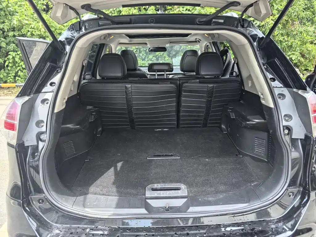 Nissan X-Trail 2016 — фото 12