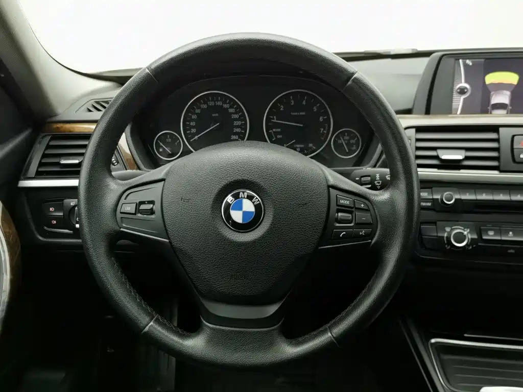 BMW 3 Series 2013 — фото 11