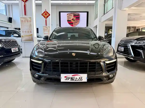 Porsche Macan 2014