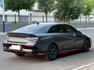 Hyundai Elantra 2024