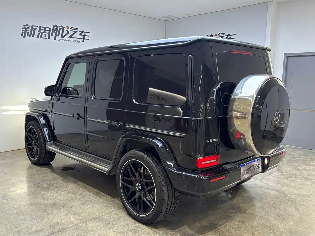 Mercedes-Benz G-Class 2023 — фото 7
