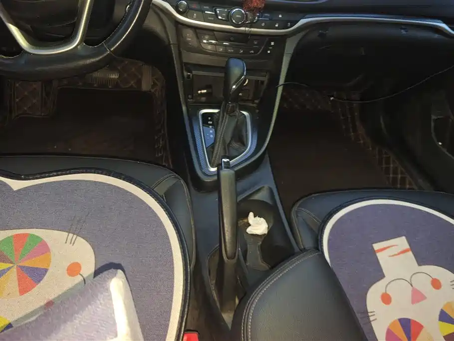 Buick Excelle 2018 — фото 16