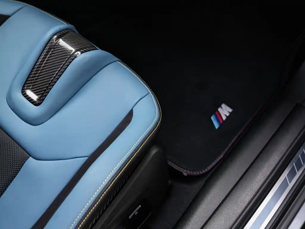 BMW M4 2023 — фото 14
