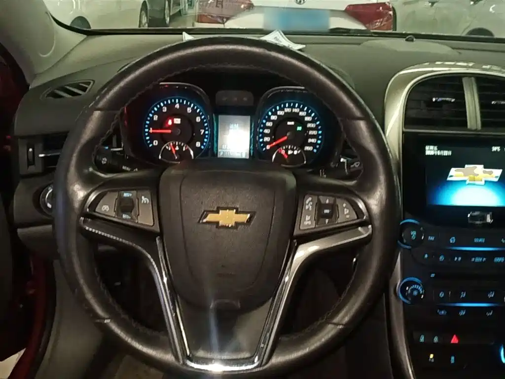 Chevrolet Malibu 2014 — фото 11