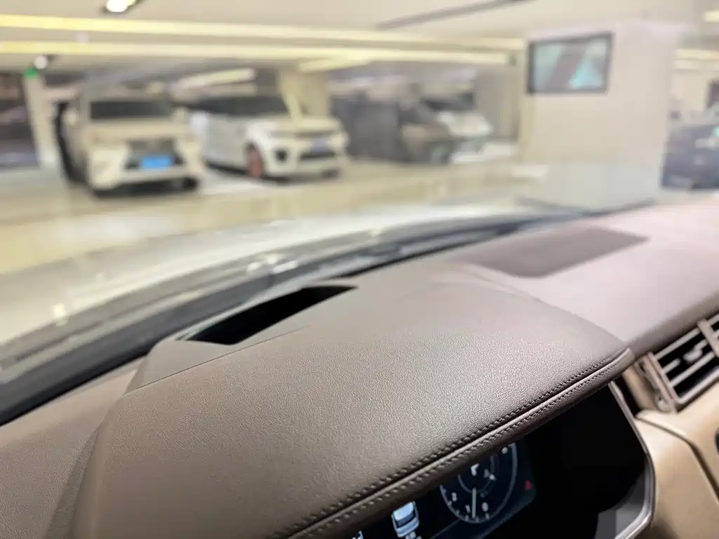 Land Rover Range Rover 2018 — фото 13