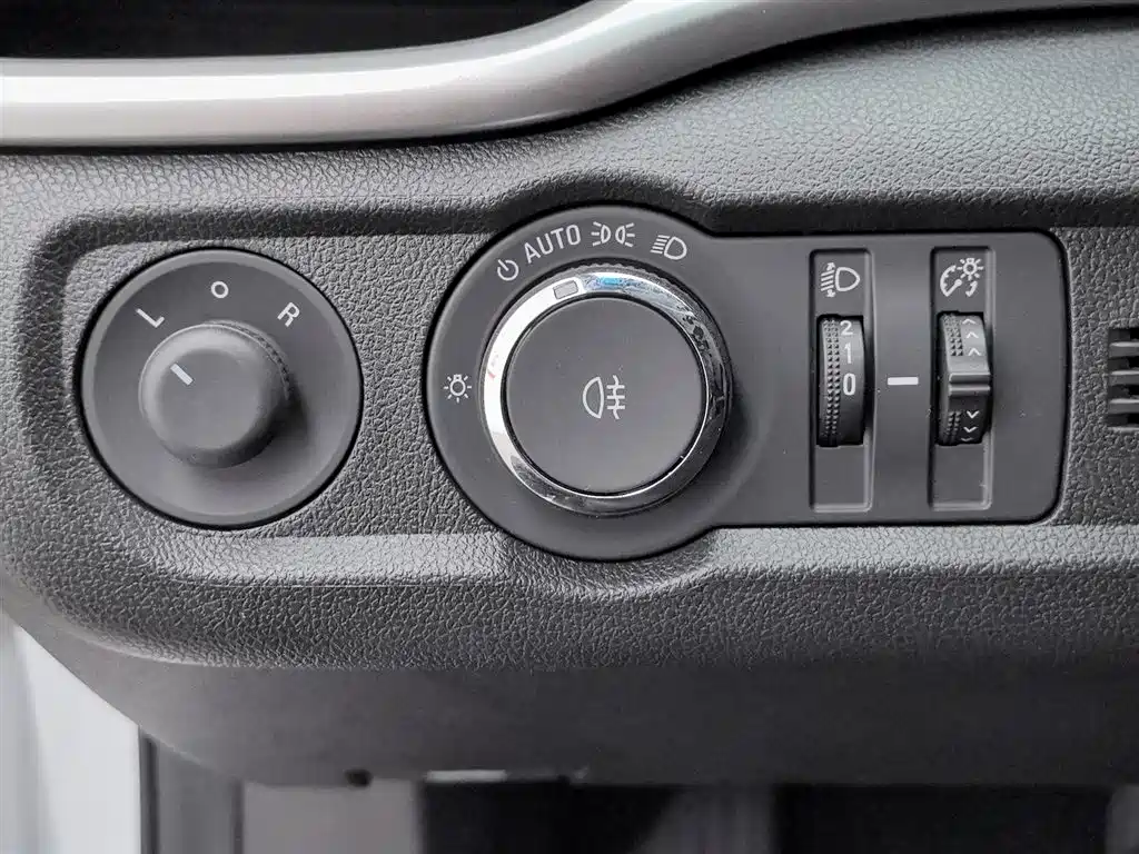 Buick Excelle 2021 — фото 21