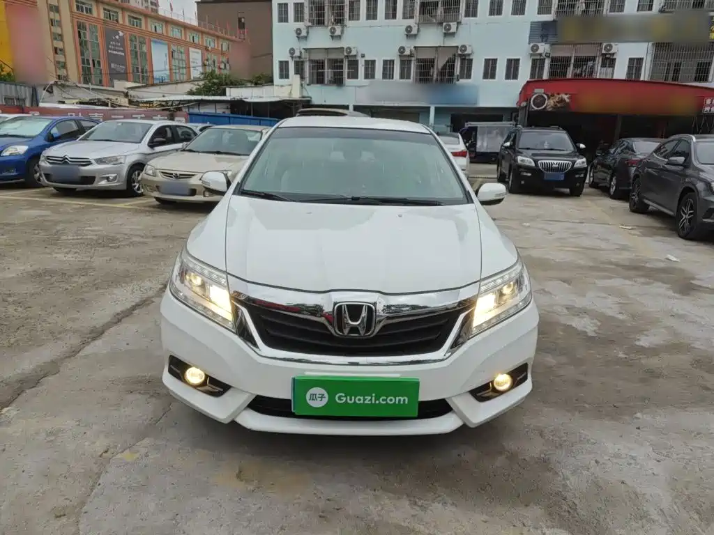 Honda Crider 2015