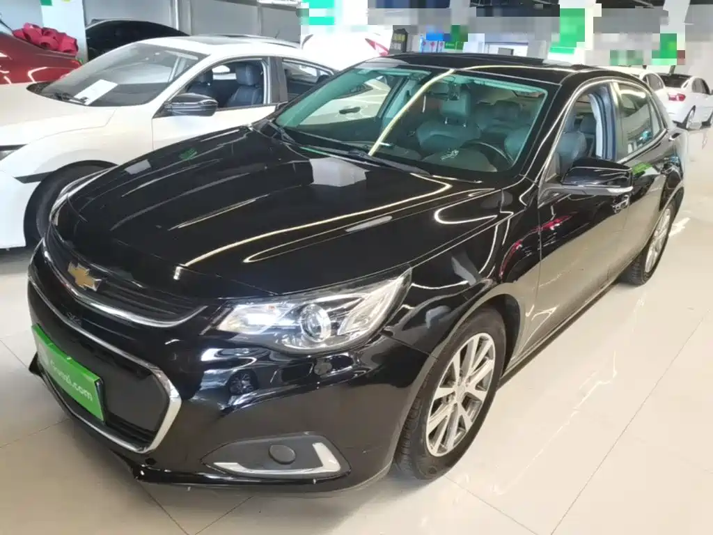 Chevrolet Malibu 2018 — фото 1