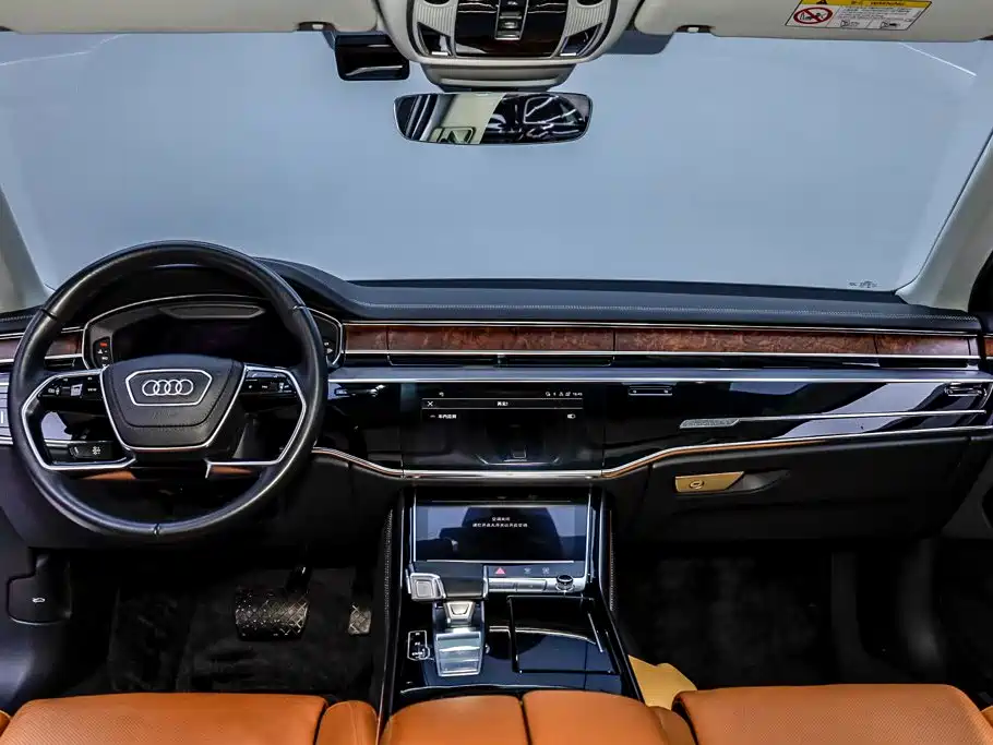 Audi A8 2022 — фото 21