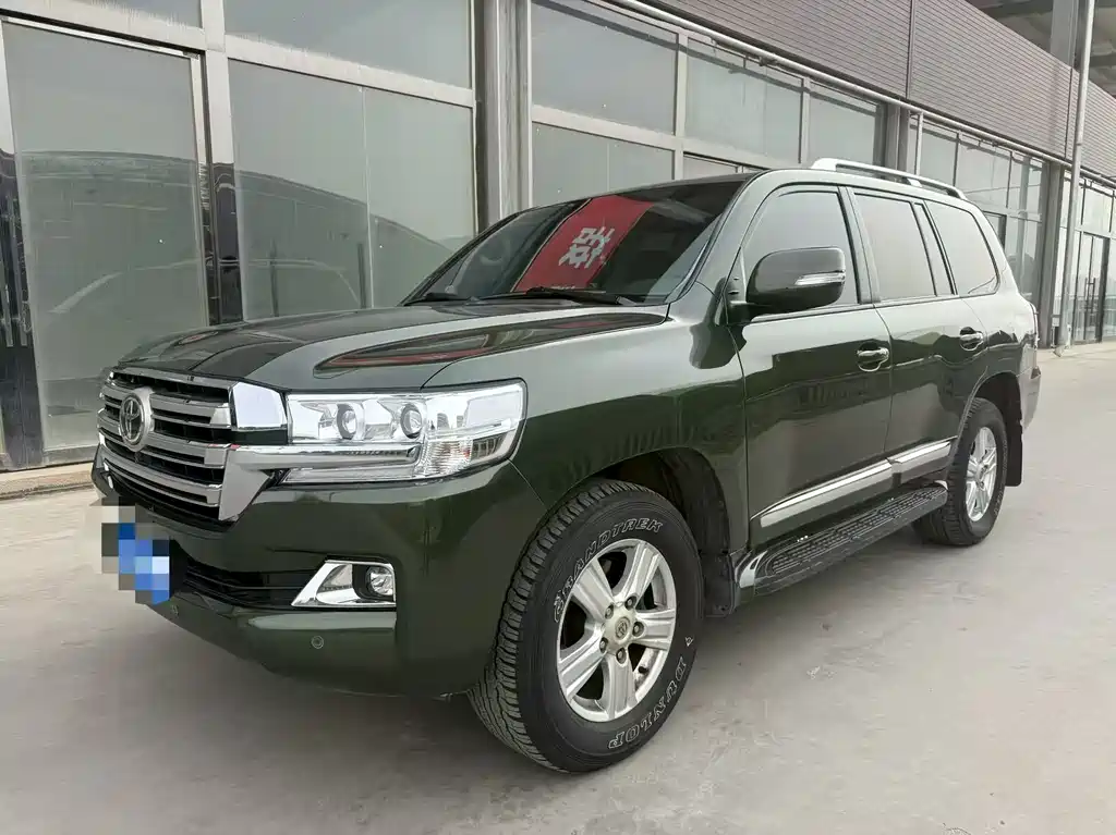 Toyota Land Cruiser 2013 — фото 1