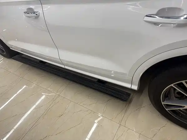 Audi Q5L 2019