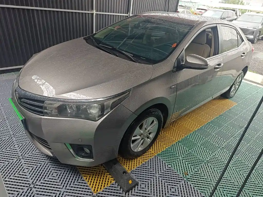 Toyota Corolla 2015
