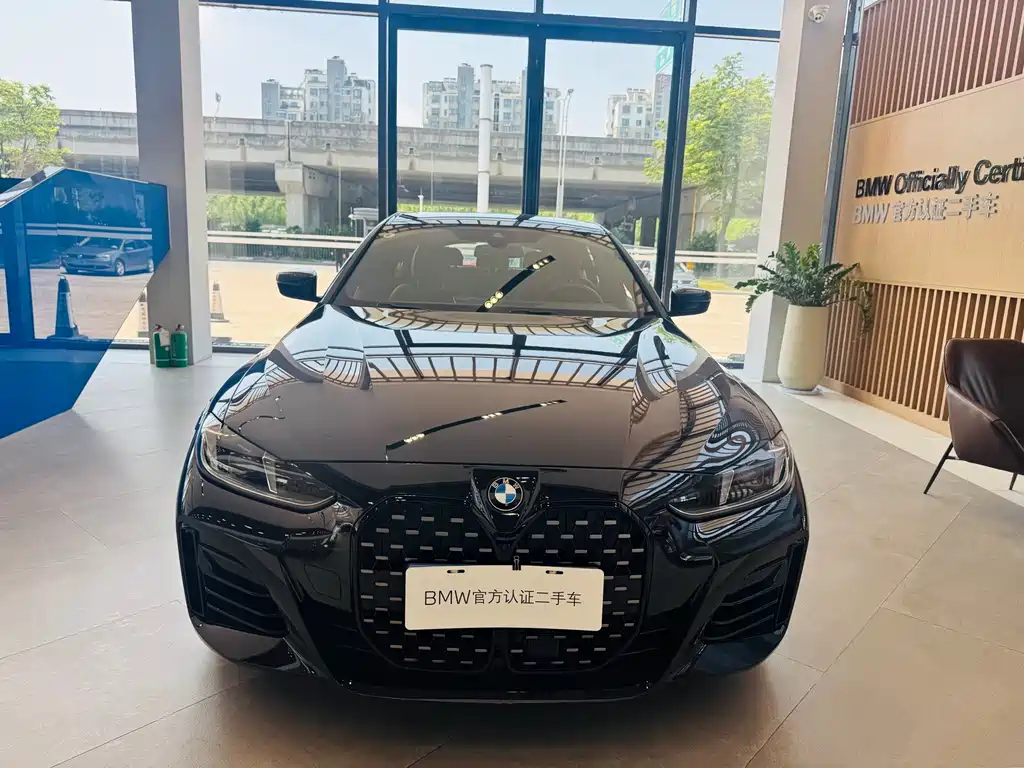 BMW 4 Series 2025
