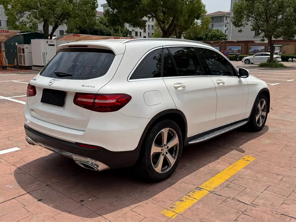 Mercedes-Benz GLC 2016