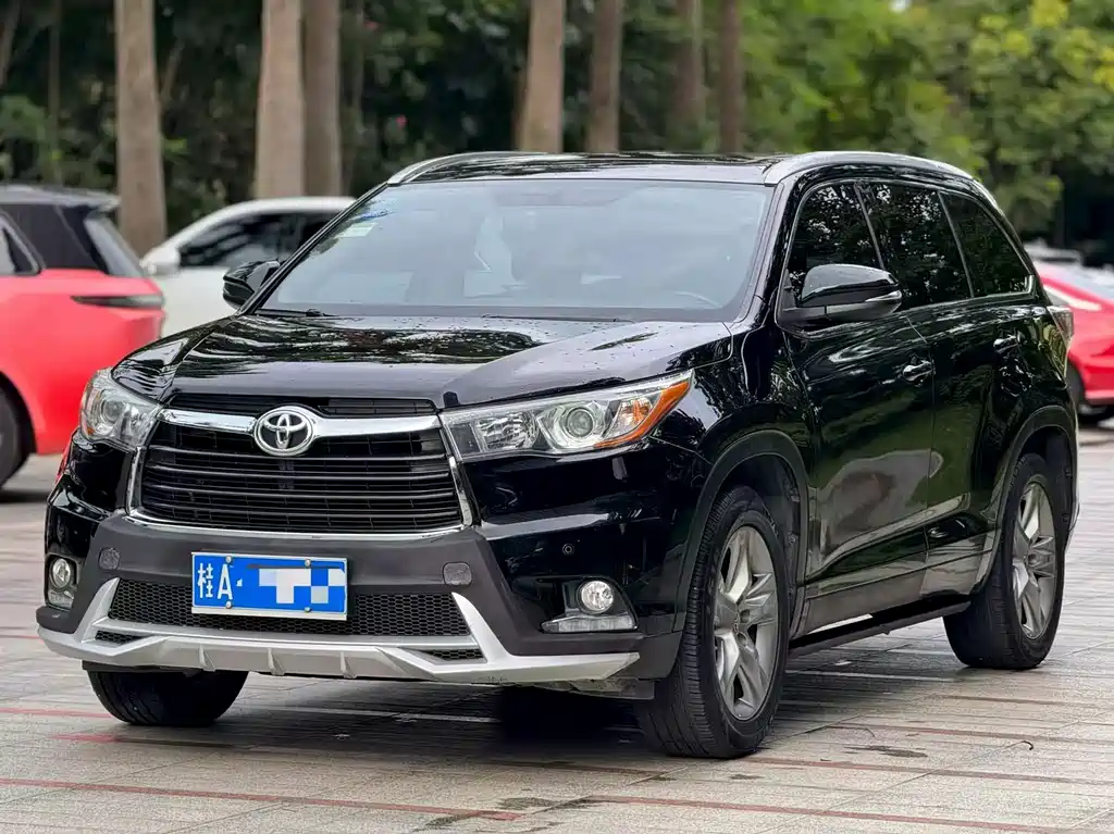 Toyota Highlander 2015