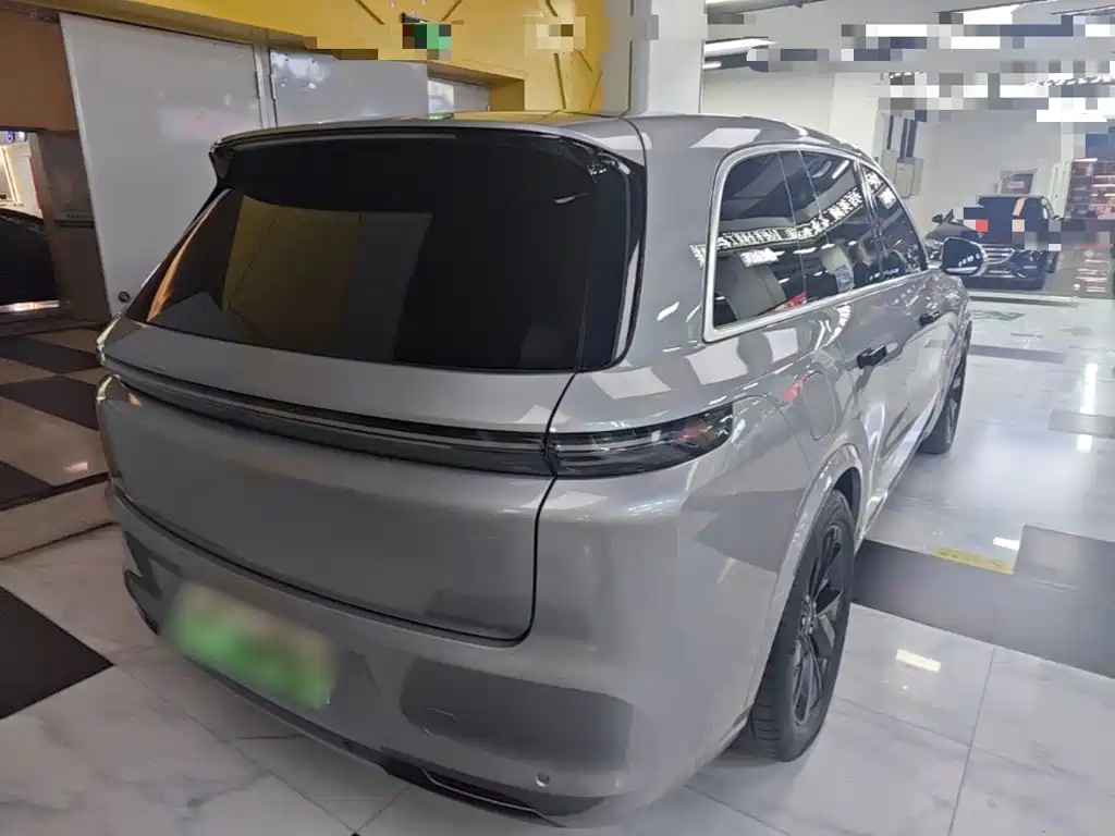 Li Auto Li L8 2023