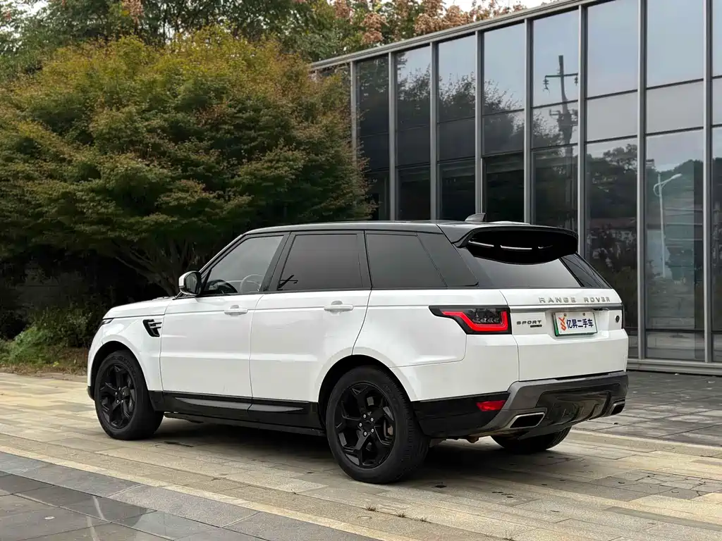 Land Rover Sport PHEV 2018