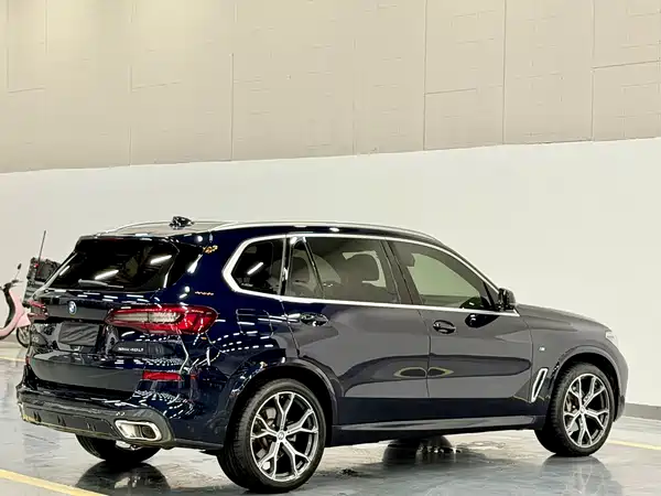 BMW X5 2022