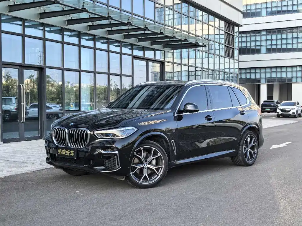 BMW X5 2023 — фото 1