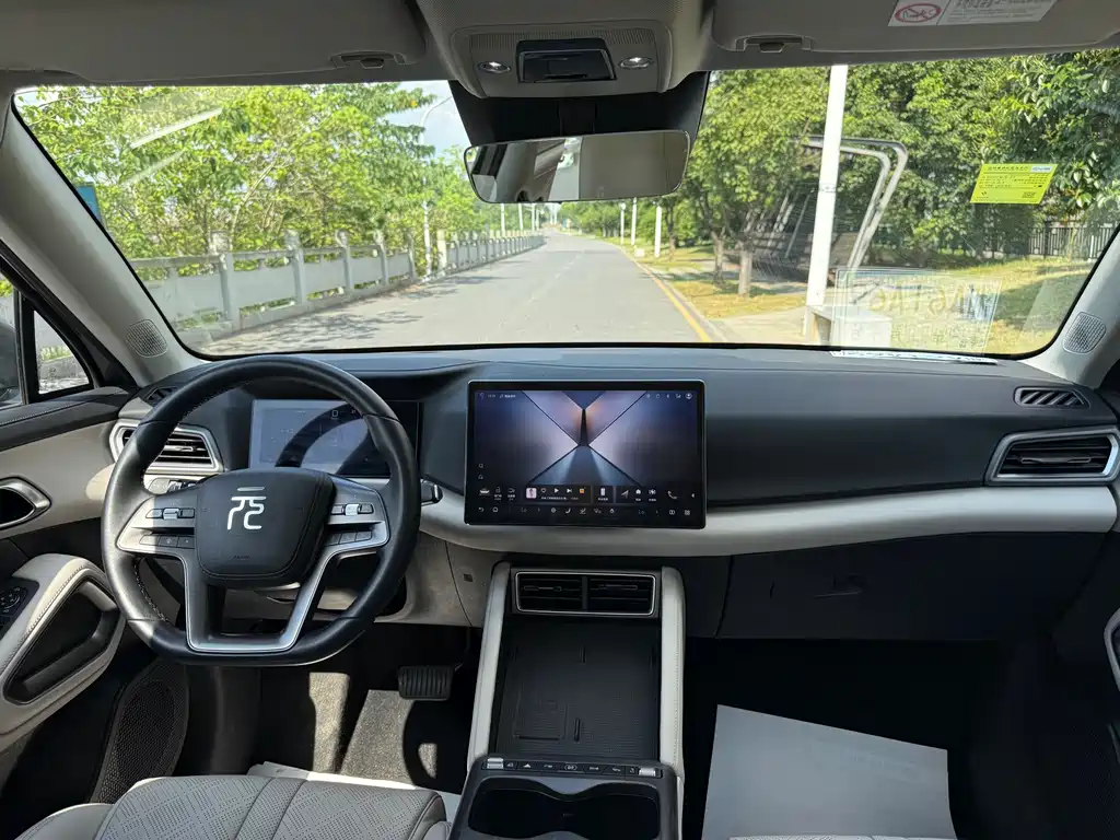 BYD 元UP 2025款 智驾版 401KM 超越型 2025 — фото 8