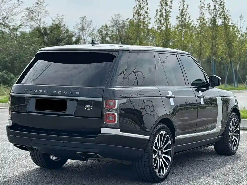 Land Rover Range Rover 2020 — фото 12