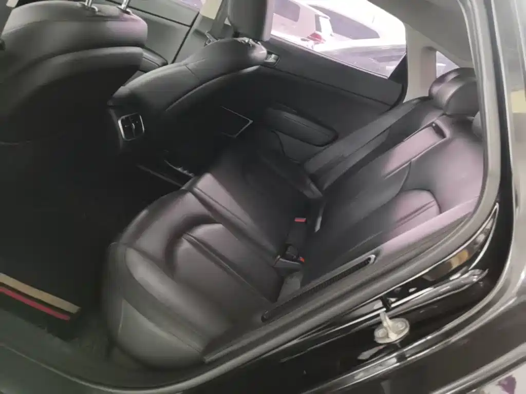 Kia K5 New Energy 2019 — фото 17