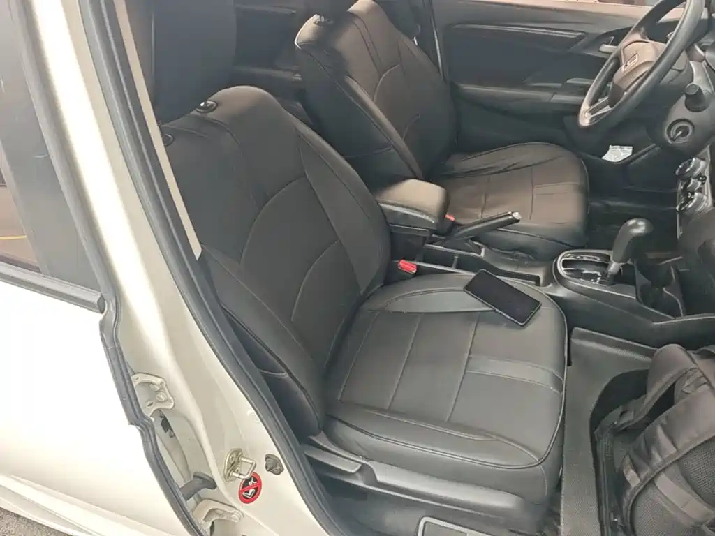 Honda Fit 2018 — фото 25