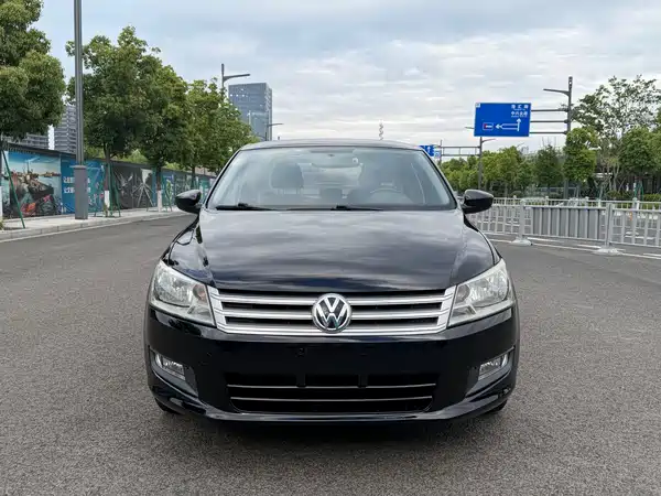 Volkswagen Santana 2015