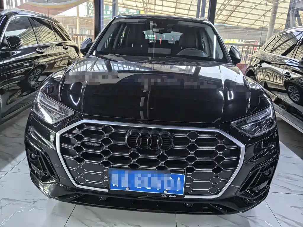 Audi Q5L 2023 — фото 2