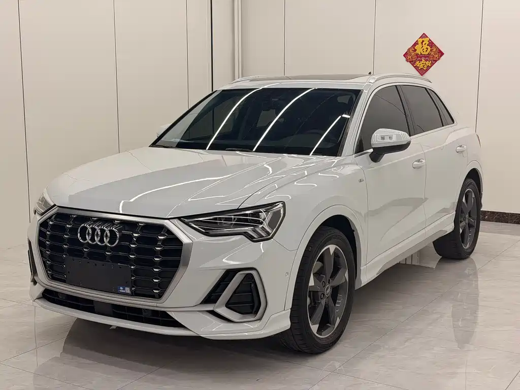 Audi Q3 2022