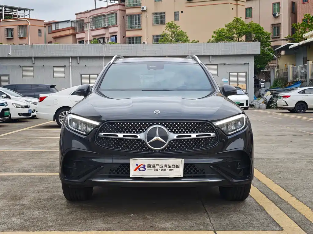 Mercedes-Benz GLC 2025