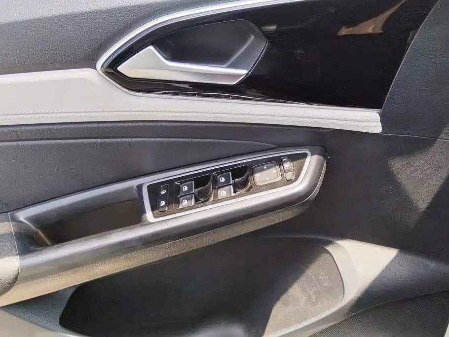Jetta VS5 2023