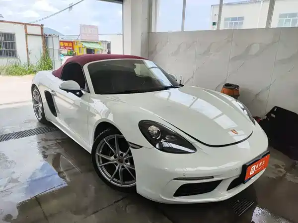 Porsche 718 2021