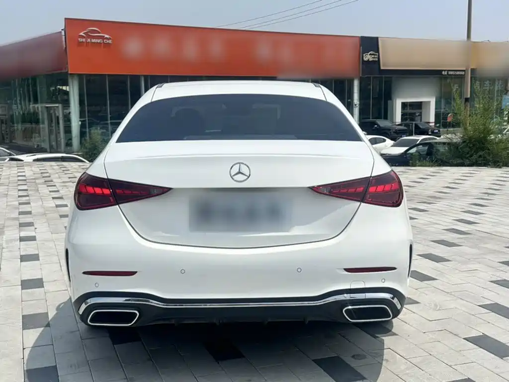Mercedes-Benz C-Class 2022