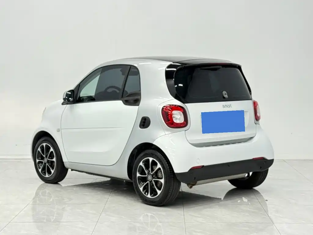 smart Fortwo 2016 — фото 5
