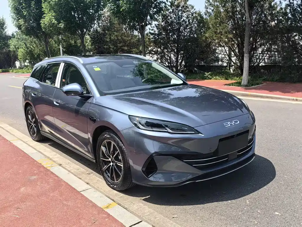 BYD Seal 06 DM-i Wagon 2026 — фото 3