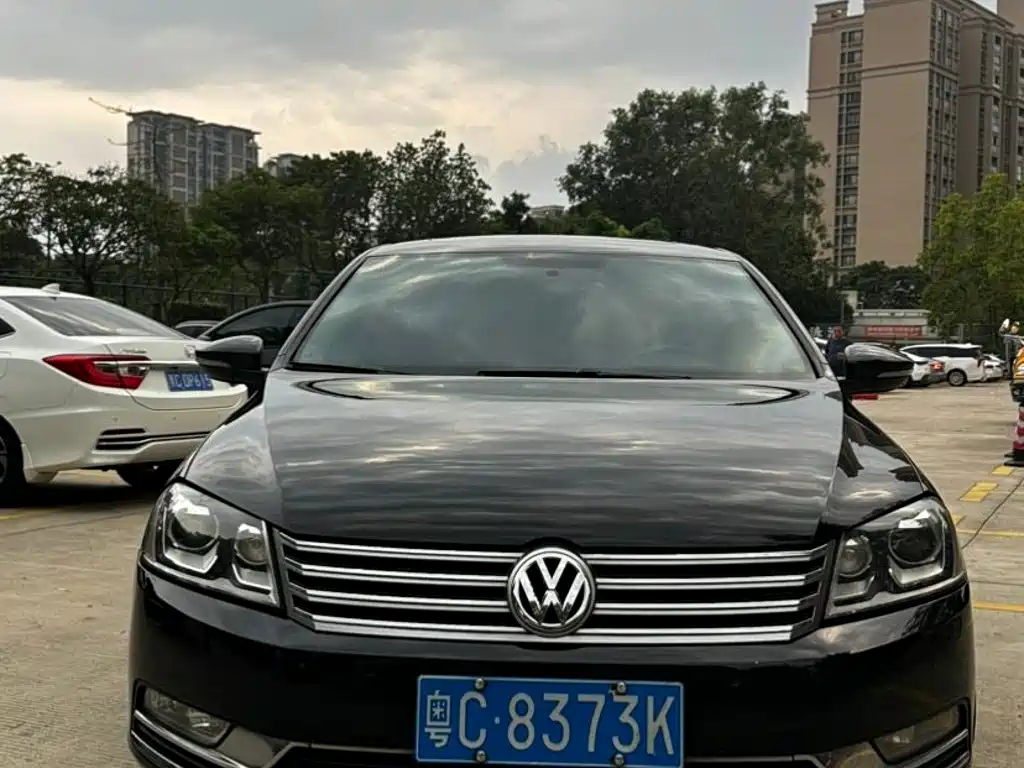 Volkswagen Magotan 2013