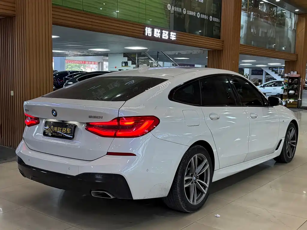 BMW 6 Series GT 2020 — фото 11