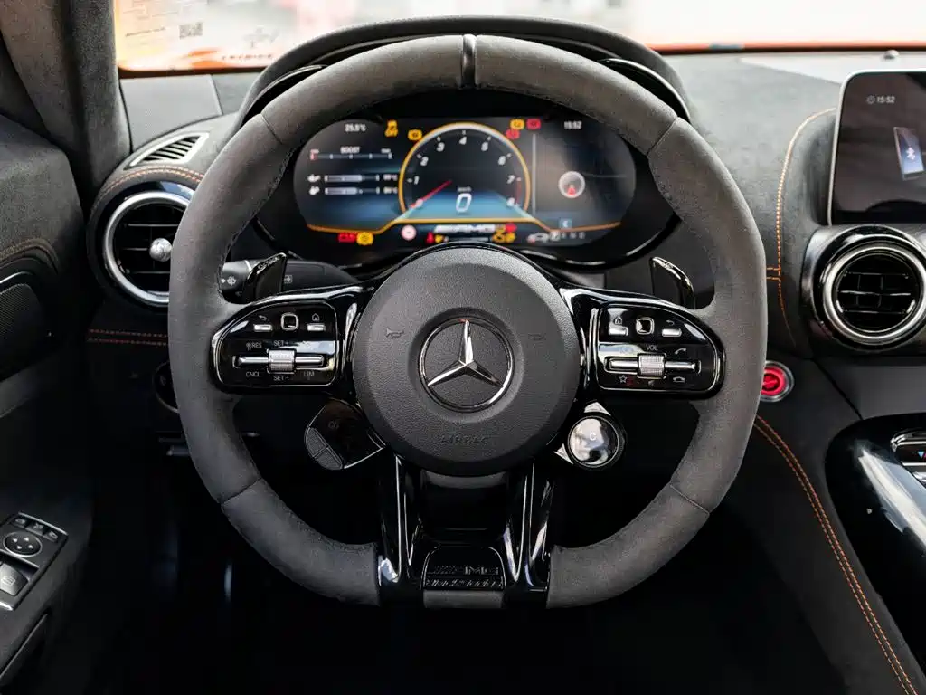 Mercedes-Benz AMG GT 2023 — фото 11