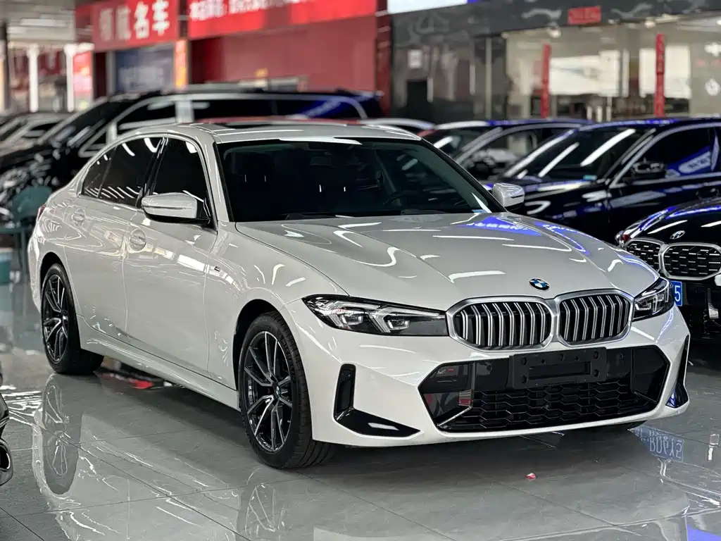 BMW 3 Series 2024