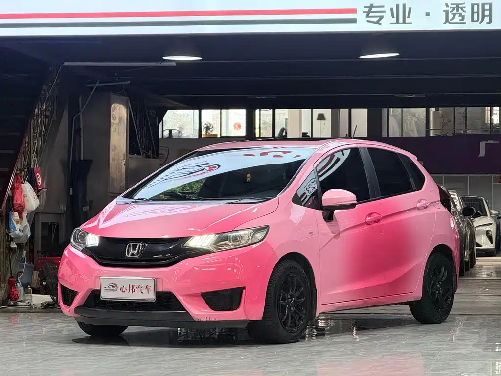 Honda Fit 2017 — фото 1