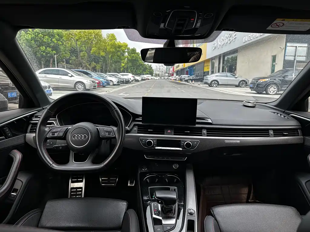 Audi A4L 2022