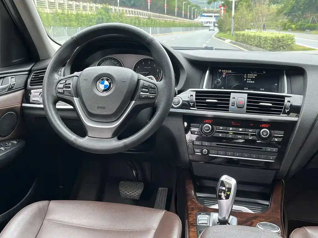 BMW X4 2015 — фото 15