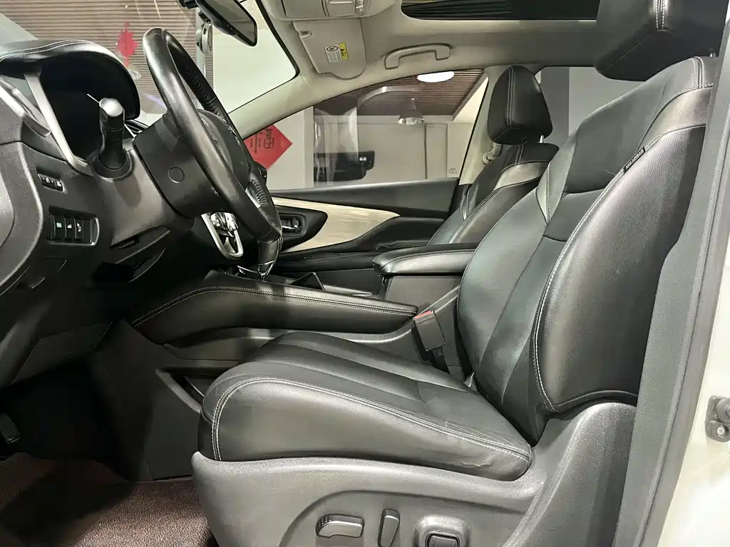 Nissan Murano 2019 — фото 11
