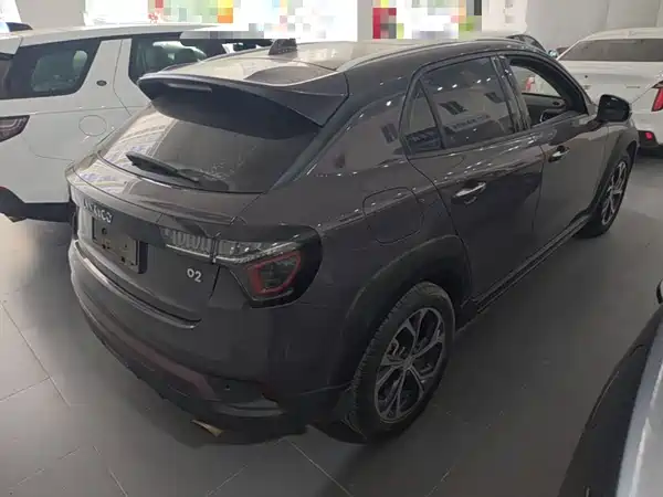 Lynk & Co 02 2020