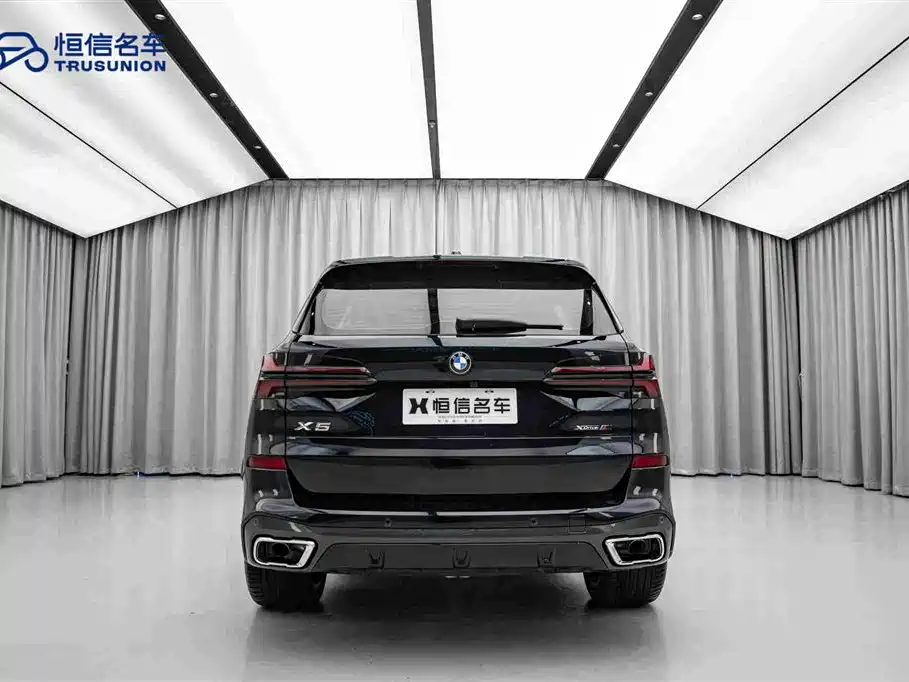 BMW X5 2025