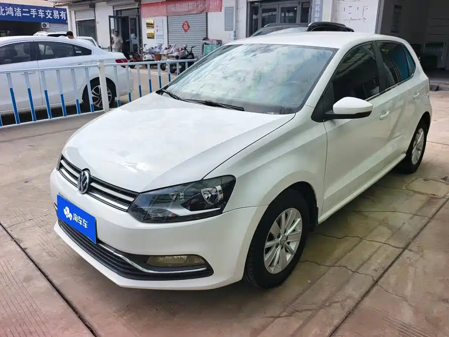 Volkswagen Polo 2015