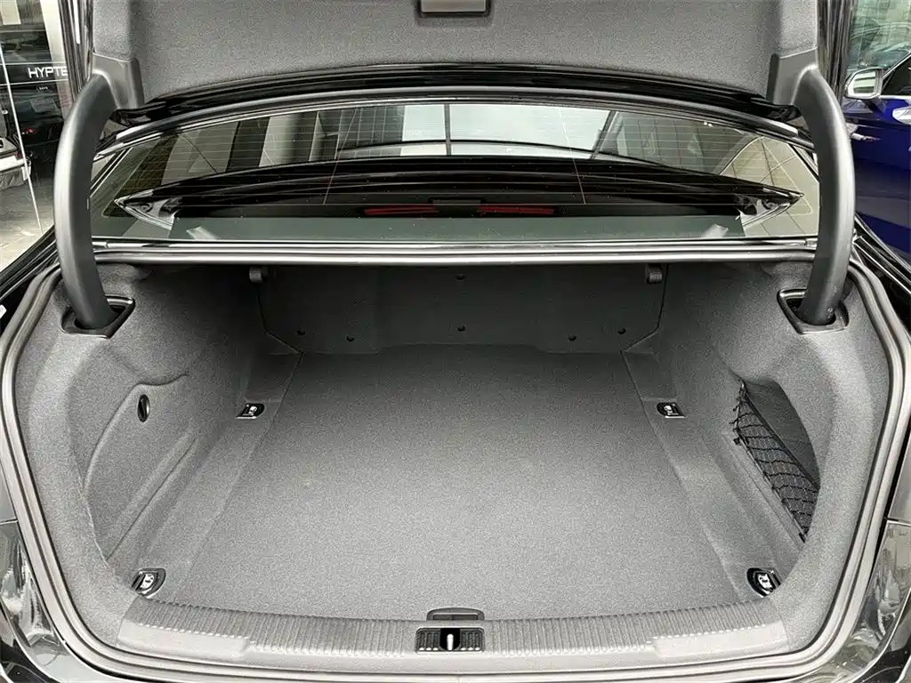 Audi A6L 2017 — фото 9
