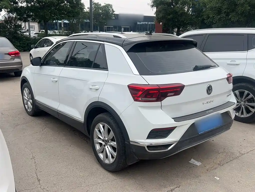 Volkswagen T-Roc 2021 — фото 12